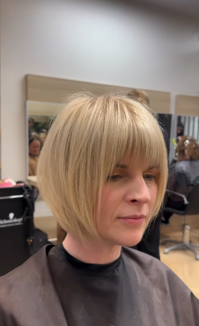 Choppy Medium Bob
