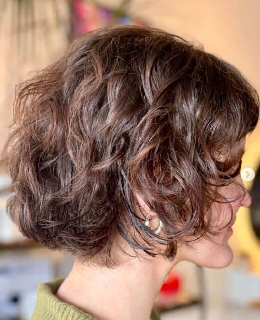 Medium Bob with Rounded Ends
