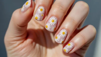 30 Floral Nail Designs That Will Make Your Manicure Blossom