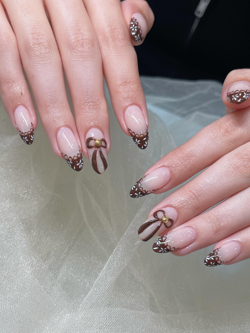 Chocolate Ribbon Nails