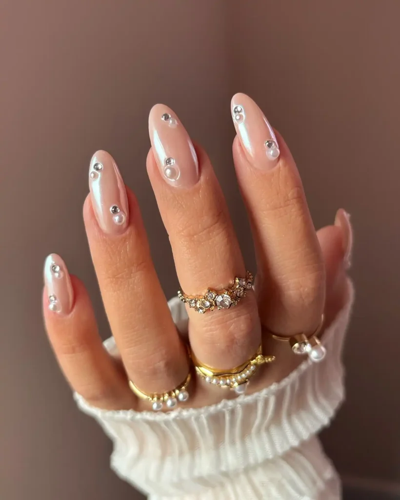 Cinnamon Swirl Oval Nails