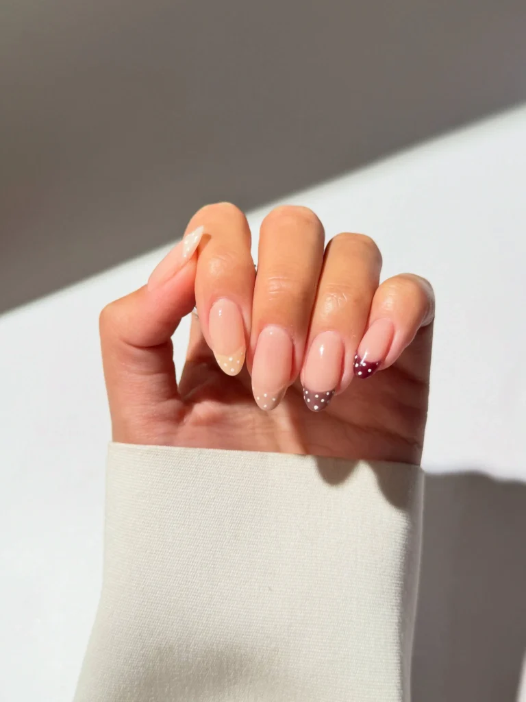 Espresso Outline French Manicure