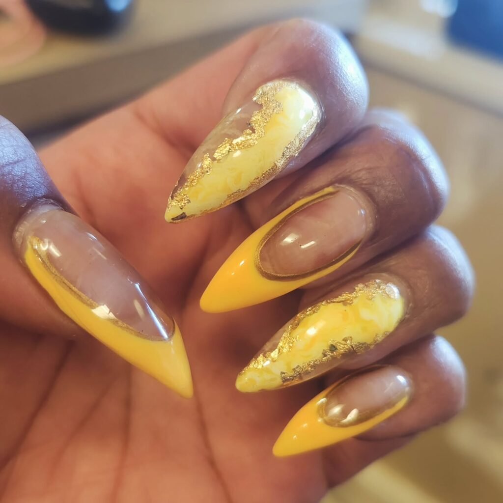 Golden Yellow Speckled Nails