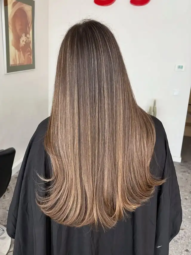 Honey Highlighted Loose Curls