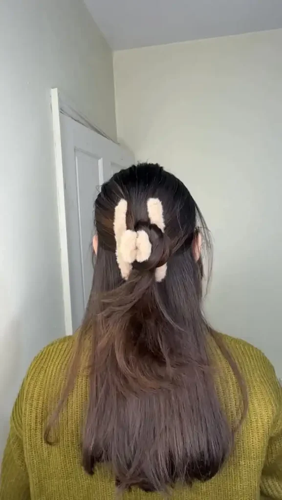 Luxe Claw Clip Twist