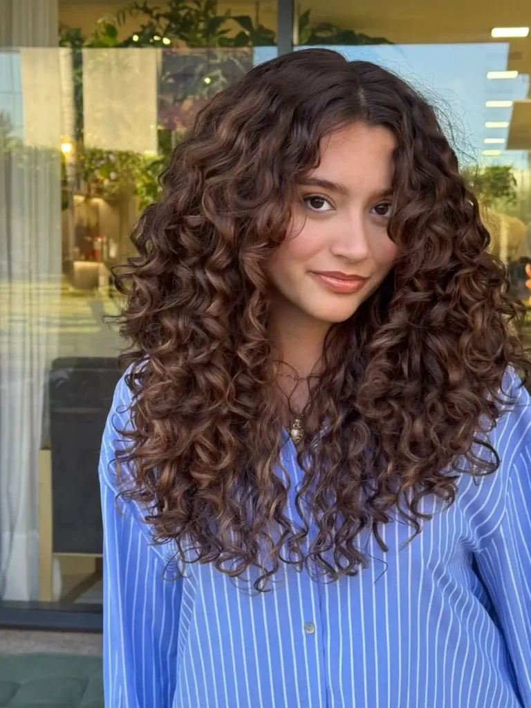 Mocha Highlighted Soft Curls