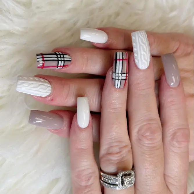 Neutral Plaid Accent Nails