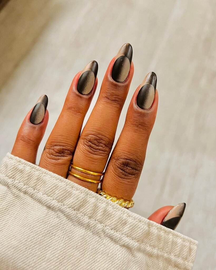 Neutral Reciprocal French Tips