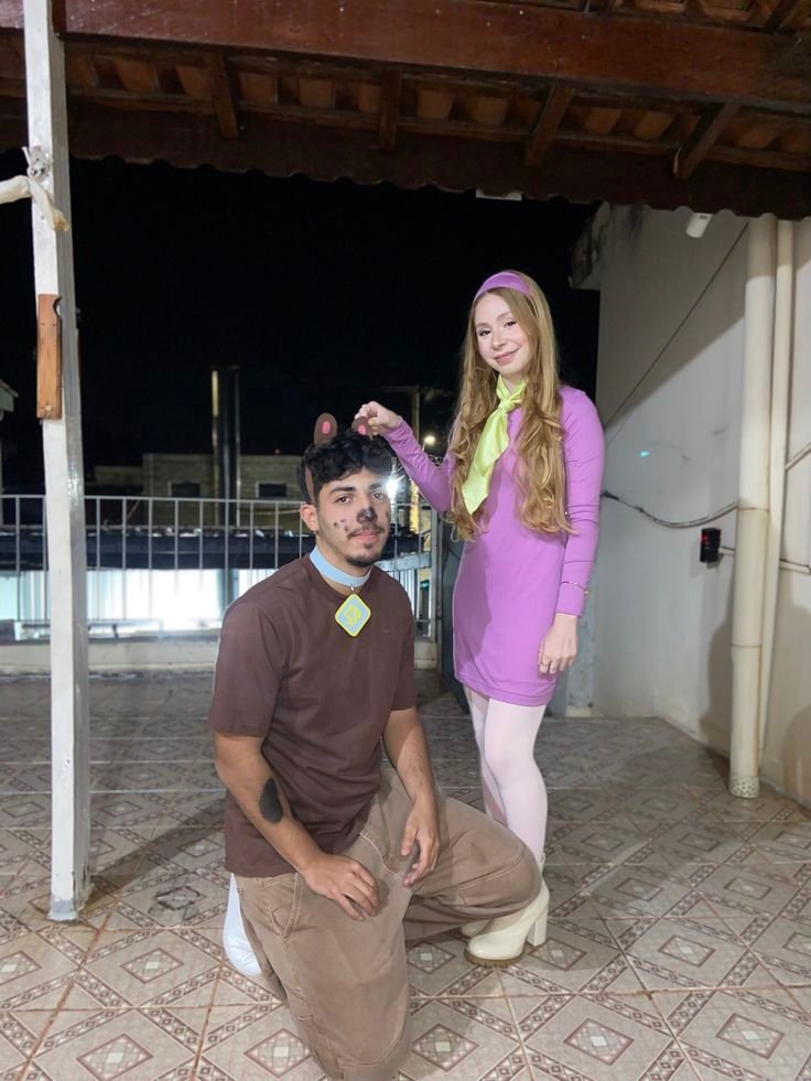 Scooby-Doo and Daphne
