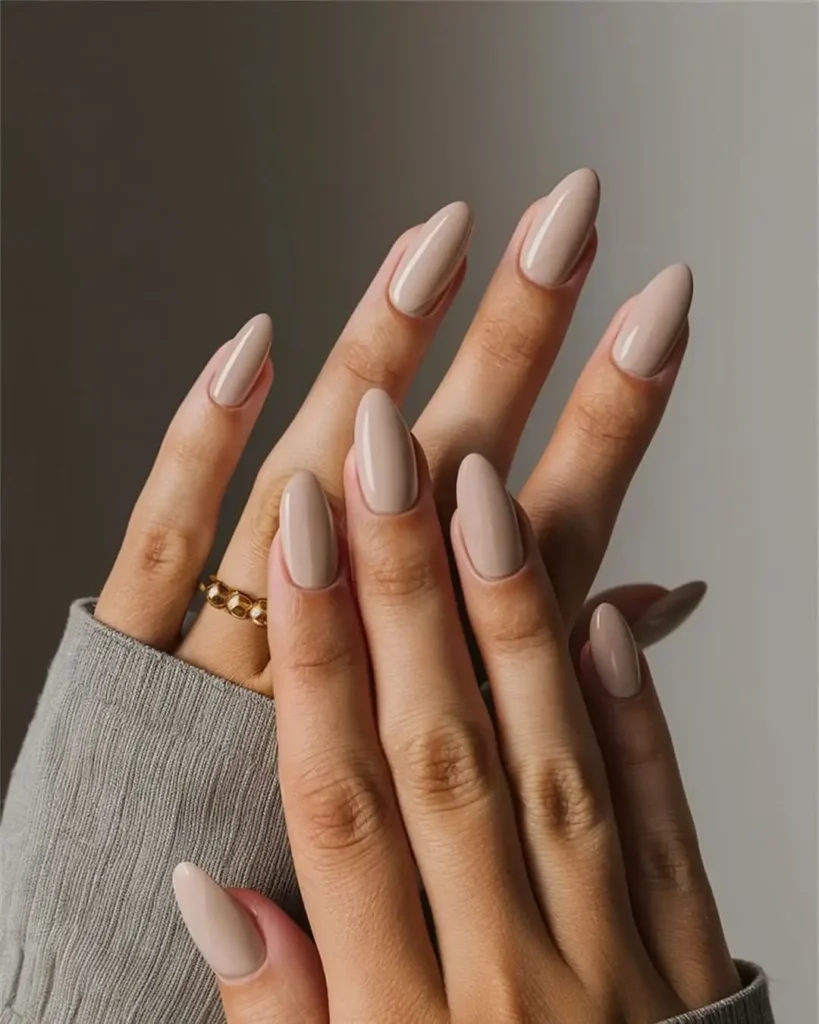 Soft Beige Fall Nails