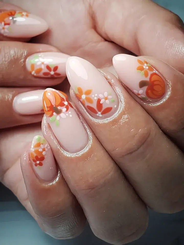 Soft Pumpkin Milk Nails