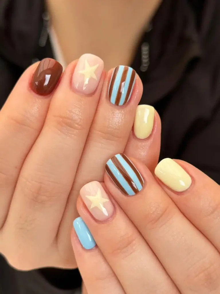 Woodgrain Minimalist Nails